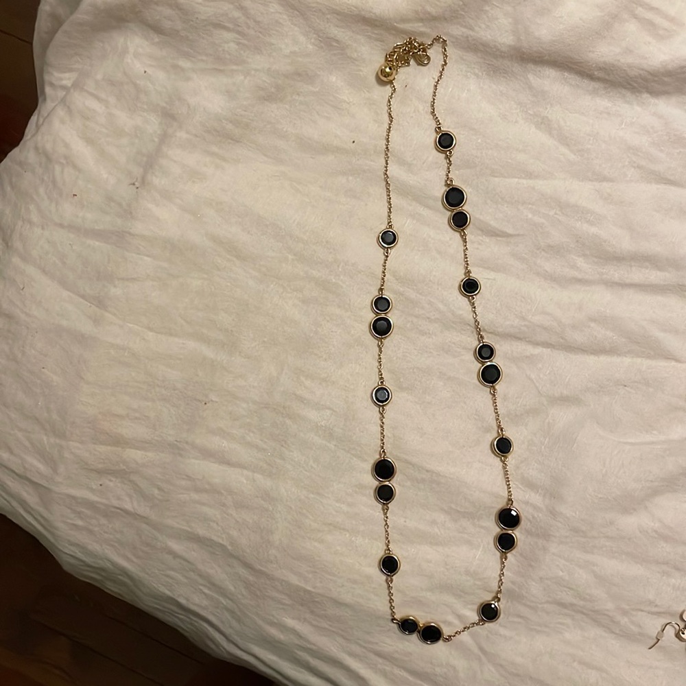 Gold and black Kate spade chain necklace!